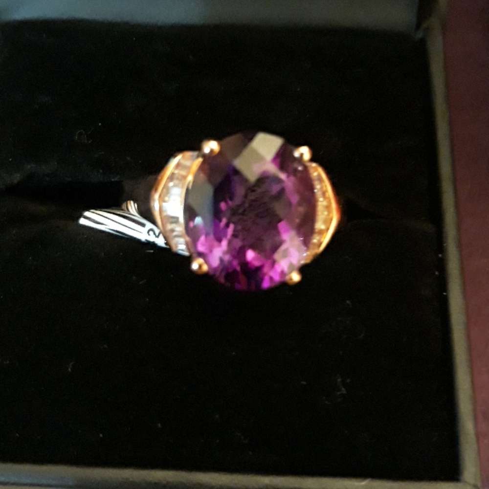 Amethyst Cushion Cut Ring 4.25 14kRGOS Sz 7